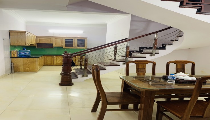 CHO THUÊ NHÀ NGUYÊN CĂN TẠI NGÕ 93, VƯƠNG THỪA VŨ, 4 TẦNG, 45M2, 3 NGỦ, 13 TRIỆU